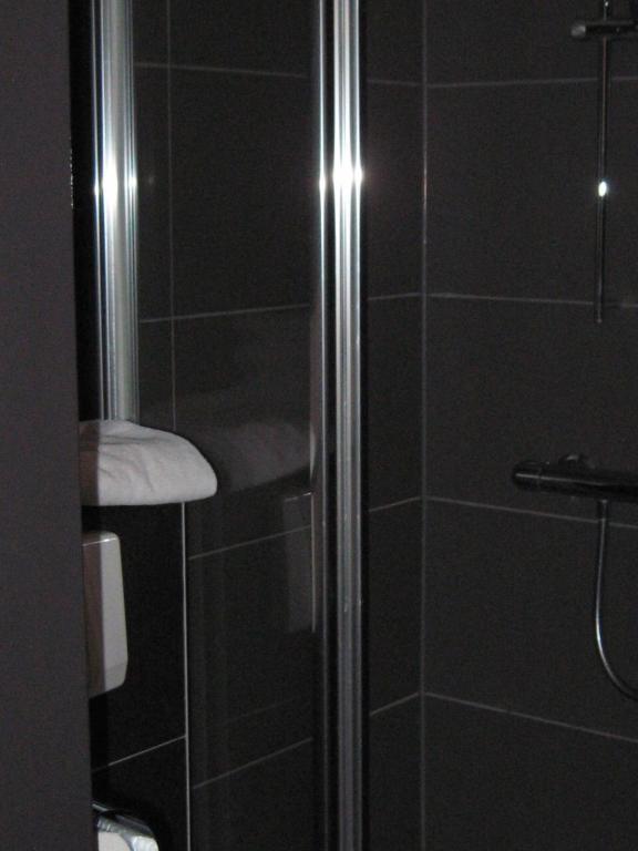 Hotel Admiraal Lanaken Habitación foto